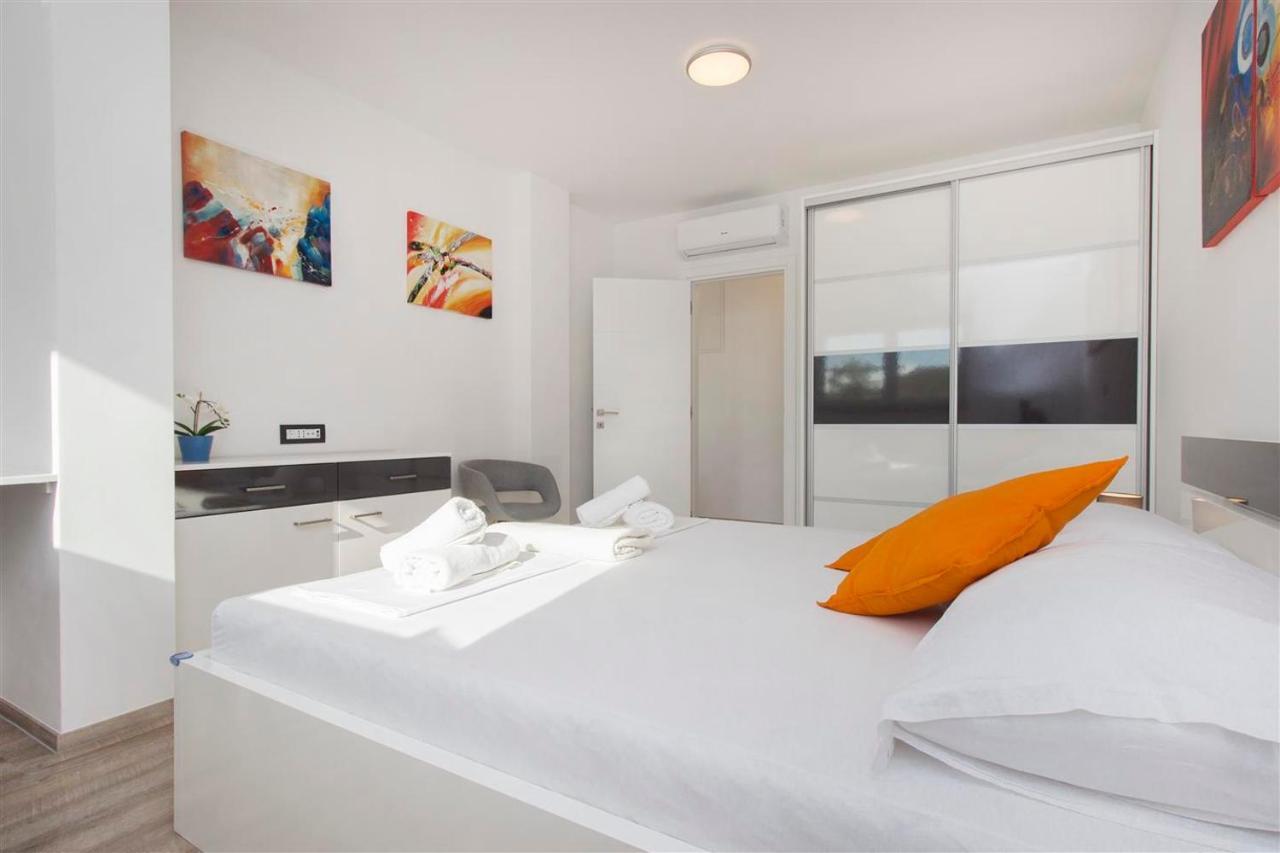 Villa Top Of Murter, Three Bedroom Apartment المظهر الخارجي الصورة